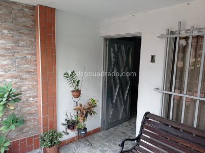Casa de 5 alcobas en venta en Belen, Medellín, 268 m² · foto 15 de 20