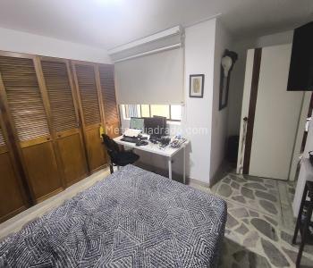 Apartamento de 3 alcobas en venta en Laureles, Medellín, 120 m² · foto 8 de 14