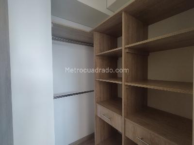 Apartamento de 2 alcobas en venta en El Centro, Rionegro, 70 m² · foto 6 de 19