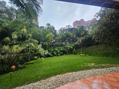 Casa de 4 alcobas en venta en La Calera, Medellín, 350 m² · foto 3 de 20