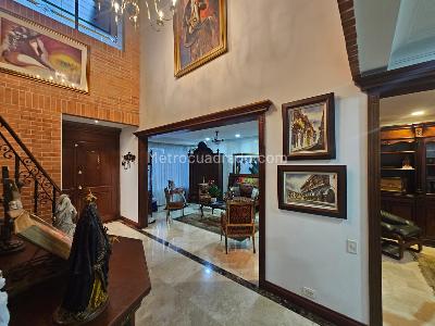 Casa de 4 alcobas en venta en La Calera, Medellín, 350 m² · foto 9 de 20
