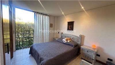 Casa de 5 alcobas en venta en Melendez, Medellín, 228 m² · foto 9 de 14