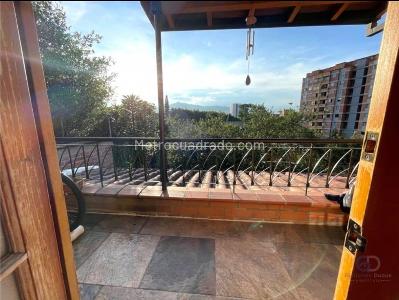 Casa de 5 alcobas en venta en Melendez, Envigado, 311 m² · foto 2 de 20