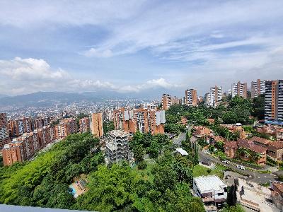 Apartamento de 2 alcobas en venta en Cumbres, Envigado, 123 m² · foto 13 de 24