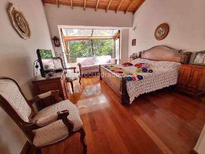 Casa de 4 alcobas en venta en Los Balsos Dos, Medellín, 250 m² · foto 13 de 19
