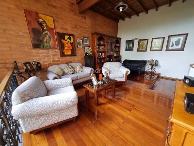 Casa de 4 alcobas en venta en Los Balsos Dos, Medellín, 250 m² · foto 4 de 19
