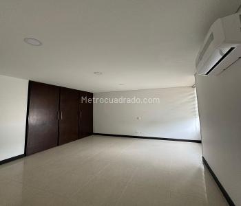 Apartamento de 3 alcobas en venta en Pance, Cali, 197 m² · foto 14 de 16