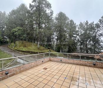 Casa de 4 alcobas en venta en El Salado, Envigado, 380 m² · foto 18 de 20