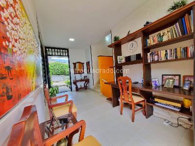 Casa de 4 alcobas en venta en Bella Suiza, Cali, 240 m² · foto 3 de 20
