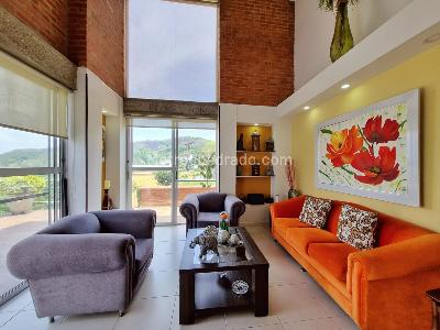 Casa de 4 alcobas en venta en Bella Suiza, Cali, 240 m² · foto 4 de 20