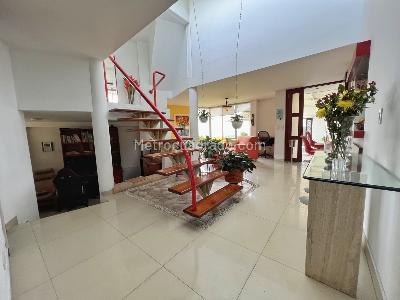 Casa de 5 alcobas en venta en Bella Suiza, Cali, 540 m² · foto 4 de 20