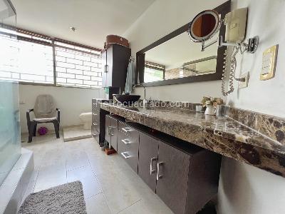Casa de 5 alcobas en venta en Bella Suiza, Cali, 540 m² · foto 12 de 20