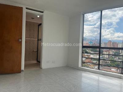 Apartamento en venta en Prado, Medellín · foto 2 de 8