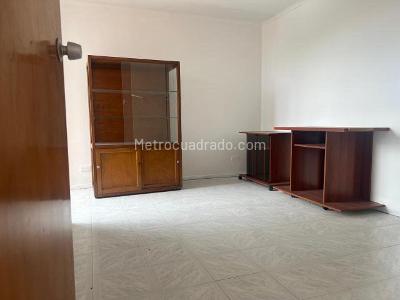 Apartamento en venta en Prado, Medellín · foto 4 de 8