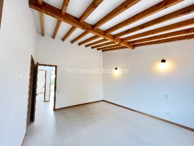 Casa de 4 alcobas en venta en San Antonio De Pereira, Rionegro, 186 m² · foto 8 de 20