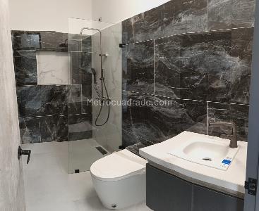 Casa de 4 alcobas en venta en La Playa, Rionegro, 400 m² · foto 12 de 18
