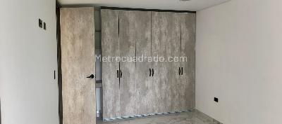 Casa de 4 alcobas en venta en La Playa, Rionegro, 400 m² · foto 13 de 18