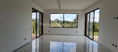 Casa de 4 alcobas en venta en La Playa, Rionegro, 400 m² · foto 3 de 18