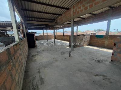 Casa de 5 alcobas en venta en El Poblado Ii, Cali, 270 m² · foto 3 de 13