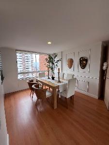 Apartamento de 3 alcobas en venta en Castropol, Medellín, 137 m² · foto 5 de 14