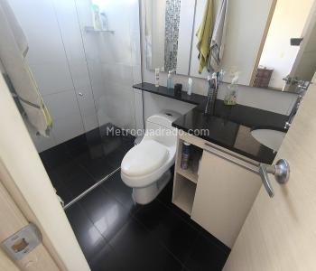 Apartamento de 3 alcobas en venta en Castropol, Medellín, 117 m² · foto 8 de 20