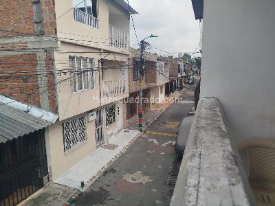 Casa de 5 alcobas en venta en El Poblado Ii, Cali, 220 m² · foto 14 de 15