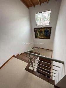 Casa de 3 alcobas en venta en Cumbres, Envigado, 180 m² · foto 4 de 14