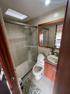 Casa de 3 alcobas en venta en Cumbres, Envigado, 180 m² · foto 8 de 14