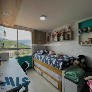 Apartamento en venta en San German, Medellín · foto 12 de 14