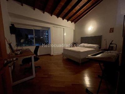 Casa de 4 alcobas en venta en La Abadia, Envigado, 330 m² · foto 11 de 15