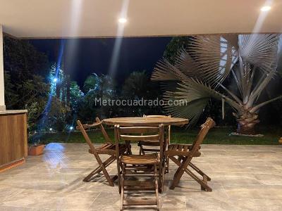 Casa de 4 alcobas en venta en La Abadia, Envigado, 330 m² · foto 6 de 15