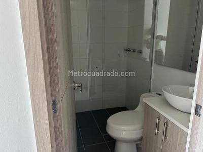 Apartamento de 2 alcobas en venta en Vegas De San Jose, Sabaneta, 98 m² · foto 11 de 13