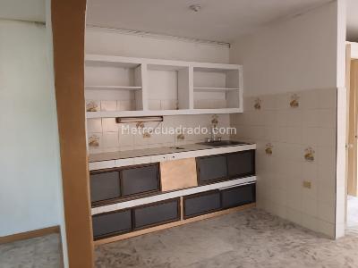 Casa de 5 alcobas en venta en Bellavista, Cali, 555 m² · foto 18 de 20