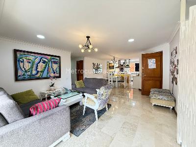 Apartamento en venta en Laureles, Medellín · foto 9 de 20