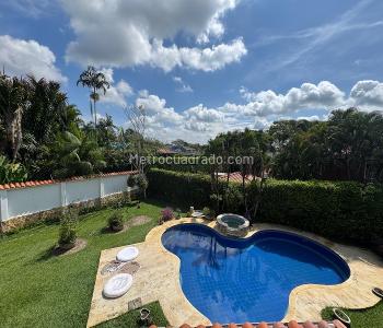 Casa de 4 alcobas en venta en Otros, Cali, 434 m² · foto 1 de 20