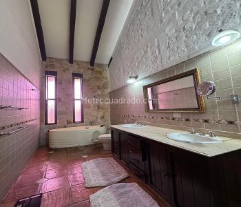 Casa de 4 alcobas en venta en Otros, Cali, 434 m² · foto 20 de 20