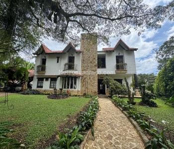 Casa de 4 alcobas en venta en Otros, Cali, 434 m² · foto 2 de 20