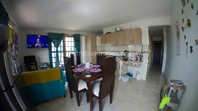 Casa de 5 alcobas en venta en Floralia, Cali, 367 m² · foto 4 de 15