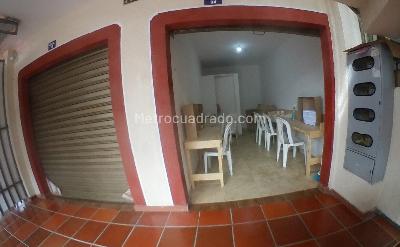 Casa de 5 alcobas en venta en Floralia, Cali, 367 m² · foto 10 de 15