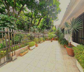 Casa de 4 alcobas en venta en Prados Del Norte, Cali, 330 m² · foto 2 de 20