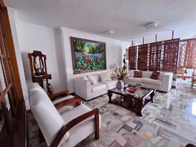 Apartamento de 3 alcobas en venta en Santa Teresita, Cali, 260 m² · foto 4 de 19