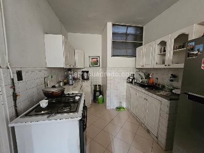 Apartamento de 3 alcobas en venta en Granada, Cali, 129 m² · foto 8 de 11