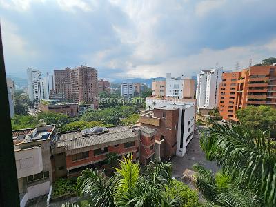 Apartamento de 2 alcobas en venta en Normandia, Cali, 174 m² · foto 2 de 13