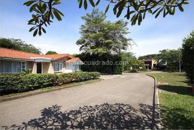 Casa de 5 alcobas en venta en Pance, Cali, 580 m² · foto 3 de 20