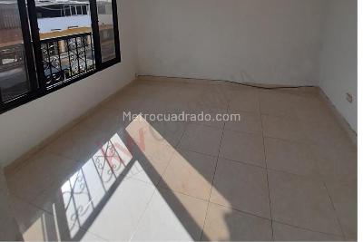 Casa de 5 alcobas en venta en Olaya Herrera, Cali, 180 m² · foto 4 de 20