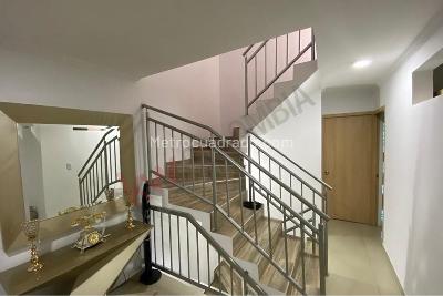 Casa de 5 alcobas en venta en Ciudad 2000, Cali, 270 m² · foto 18 de 20