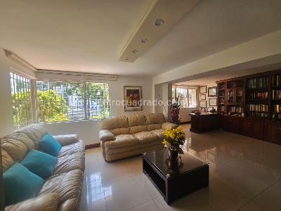 Casa de 4 alcobas en venta en Santa Teresita, Cali, 374 m² · foto 6 de 20