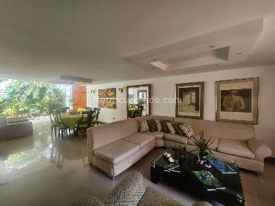Casa de 4 alcobas en venta en Santa Teresita, Cali, 374 m² · foto 8 de 20