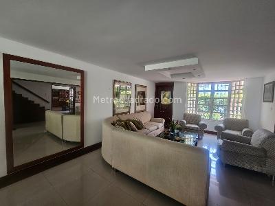 Casa de 4 alcobas en venta en Santa Teresita, Cali, 374 m² · foto 9 de 20