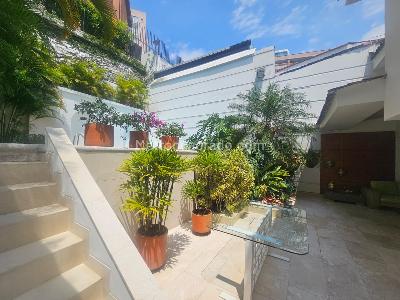 Casa de 4 alcobas en venta en Santa Teresita, Cali, 374 m² · foto 15 de 20